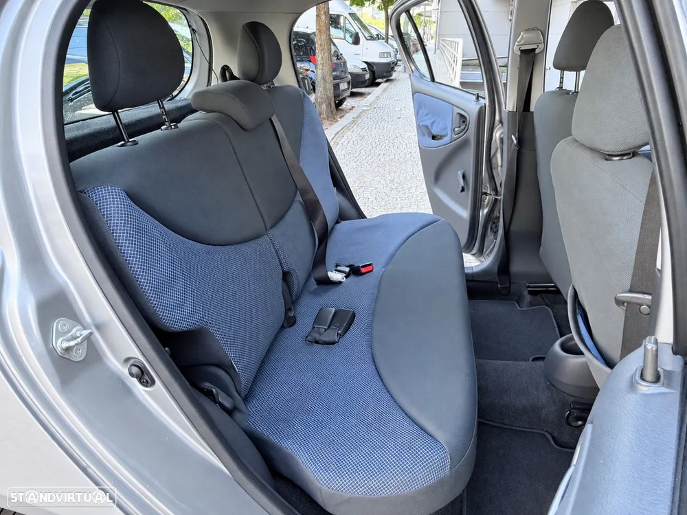 Toyota Yaris 1.0 In-Pack - 28