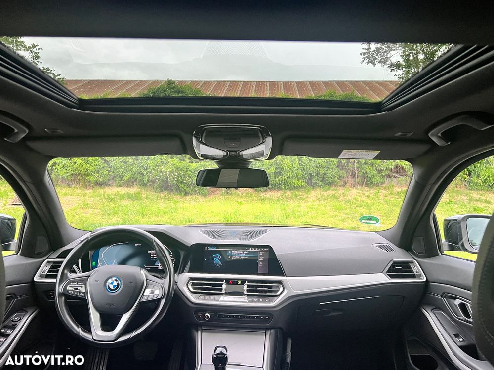 BMW Seria 3 - 38