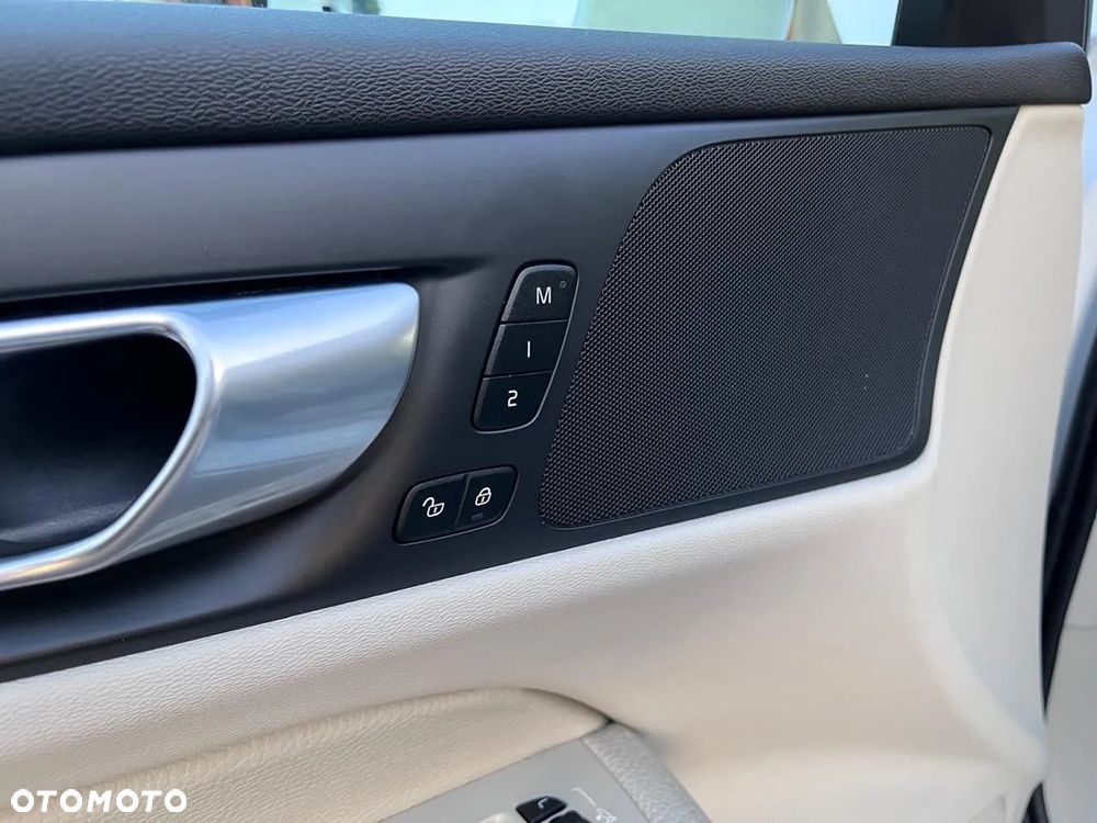 Volvo V60 B4 B Geartronic Inscription - 27