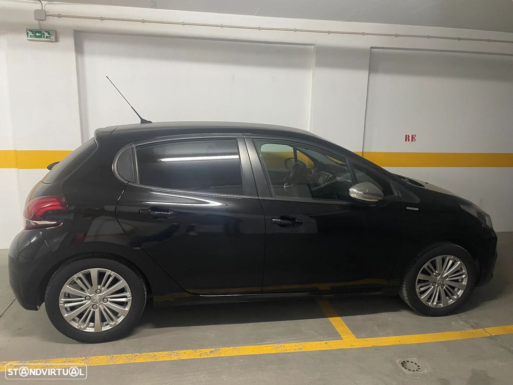 Peugeot 208 1.2 PureTech Active - 2
