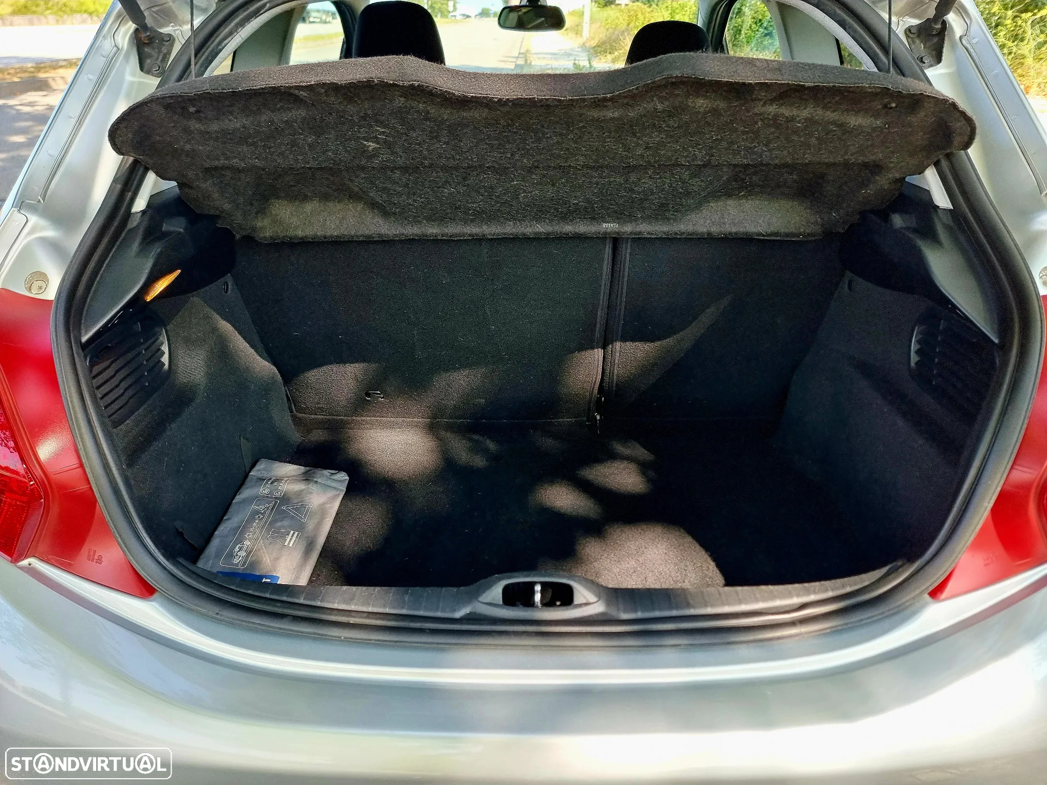 Peugeot 208 1.4 VTi Allure - 9