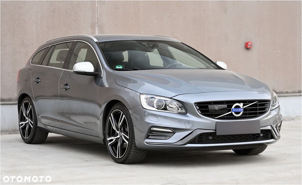 Volvo V60 D5 Geartronic RDesign - 3