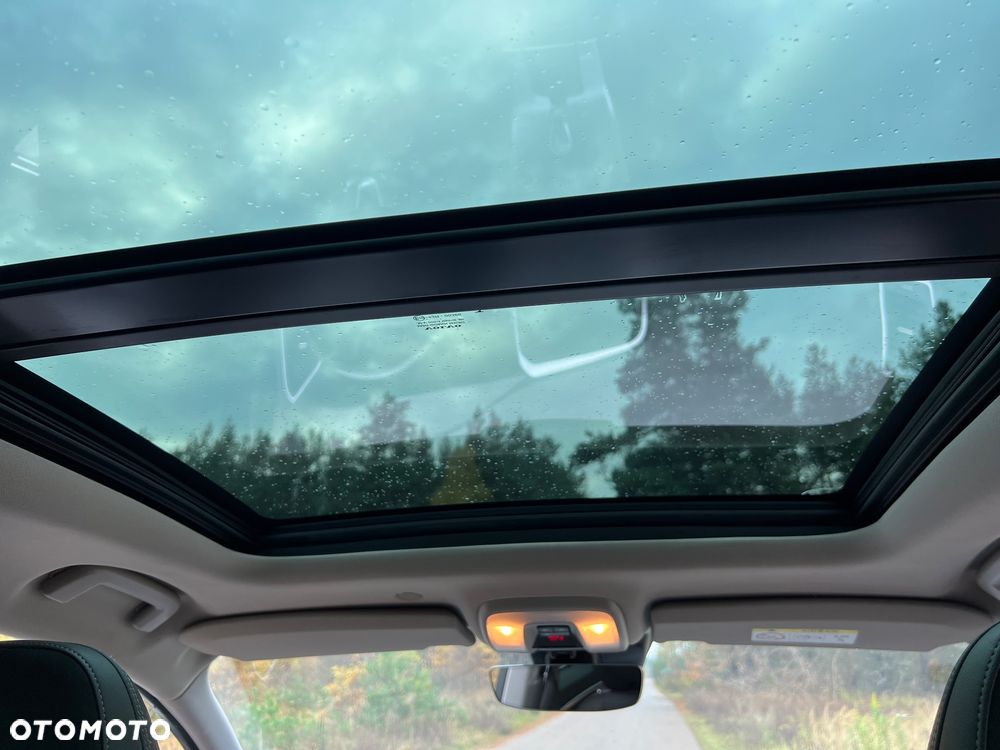 Volvo XC 60 D5 AWD Momentum - 19