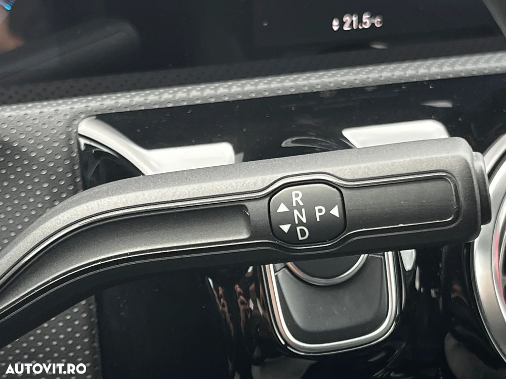 Mercedes-Benz A 250 e 8G-DCT AMG Line - 18