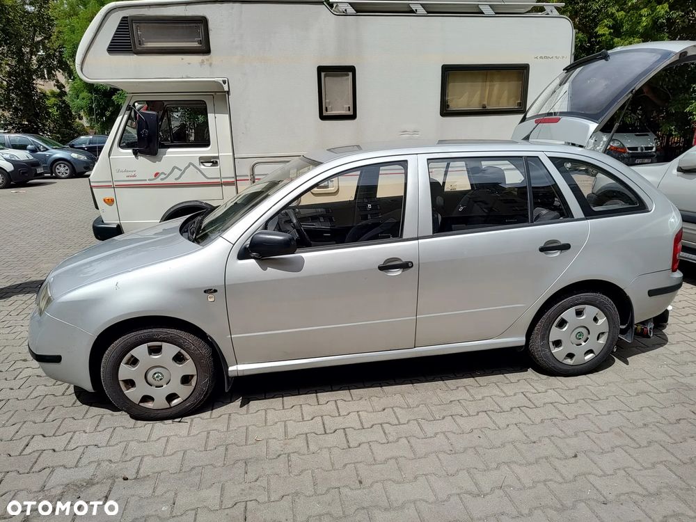 Skoda Fabia 1.4 16V Fresh - 2