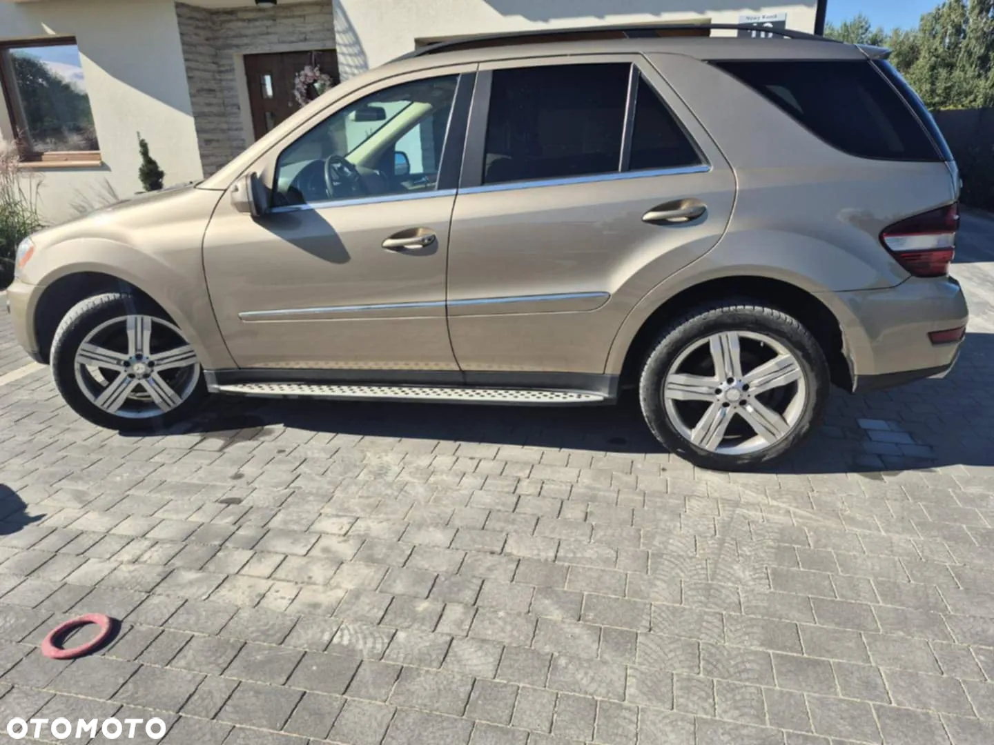 Mercedes-Benz ML 350 4-Matic - 8