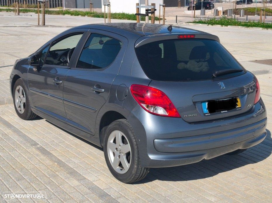 Peugeot 207 1.4 VTi Sportium - 6