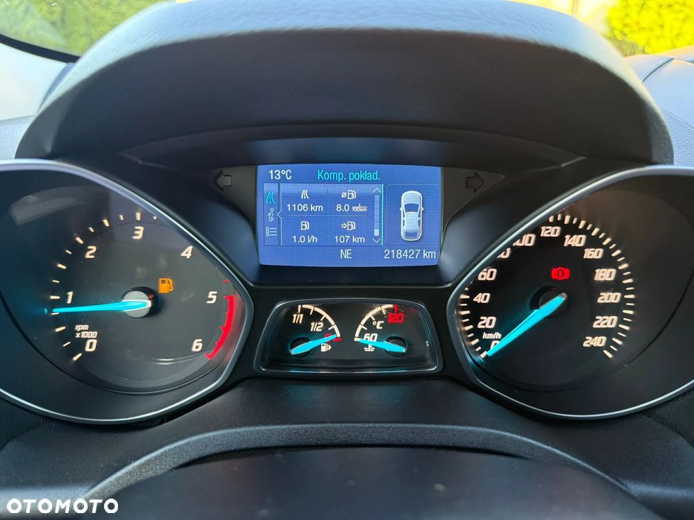 Ford Kuga 2.0 TDCi 4x4 Titanium - 25