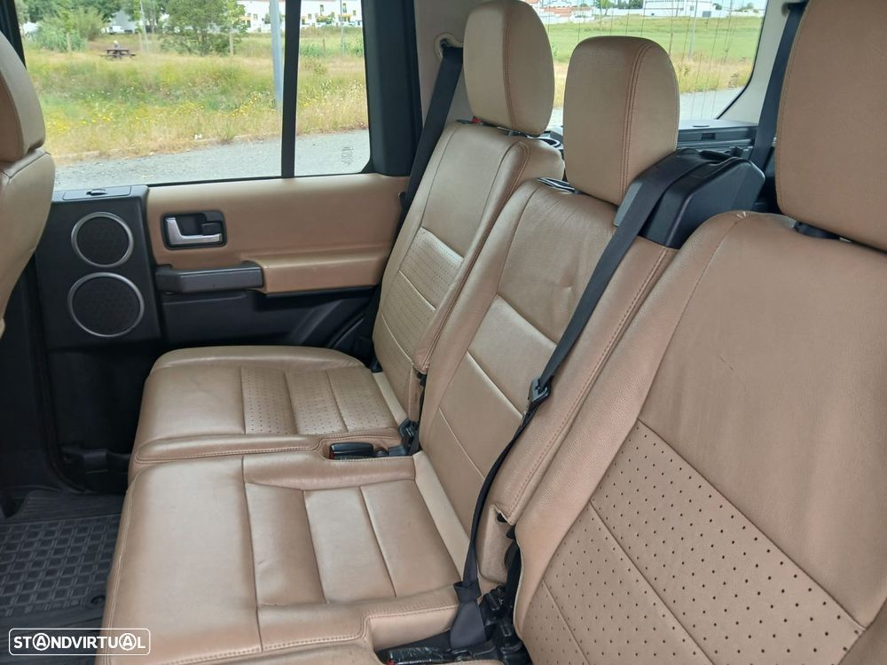 Land Rover Discovery 2.7 TD V6 HSE Auto. - 12