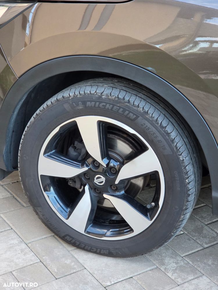Nissan Qashqai 1.6 DCI Start/Stop Tekna - 21