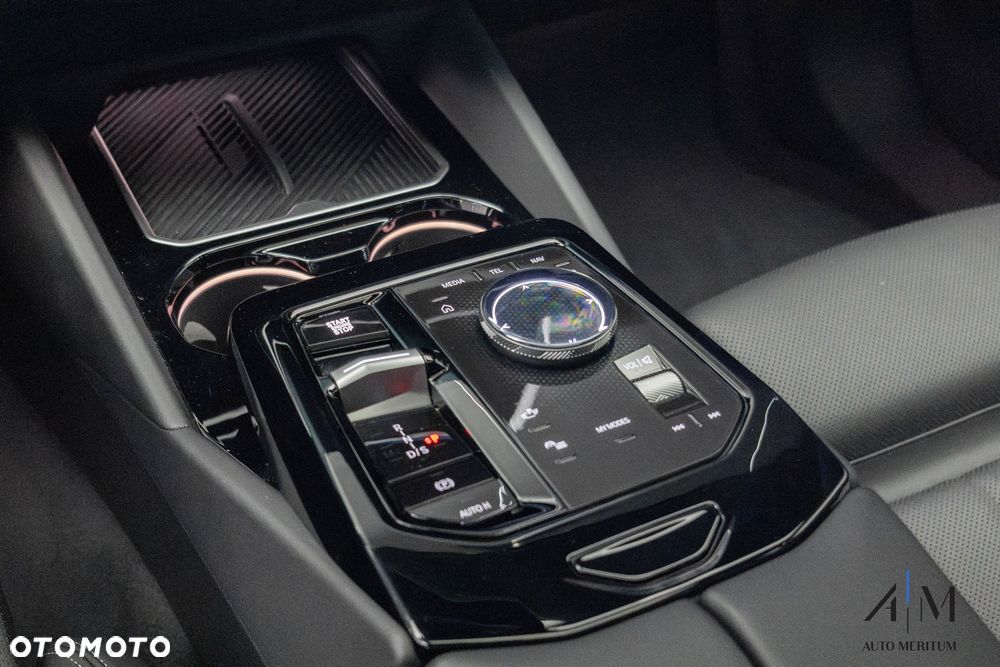 BMW Seria 5 - 33