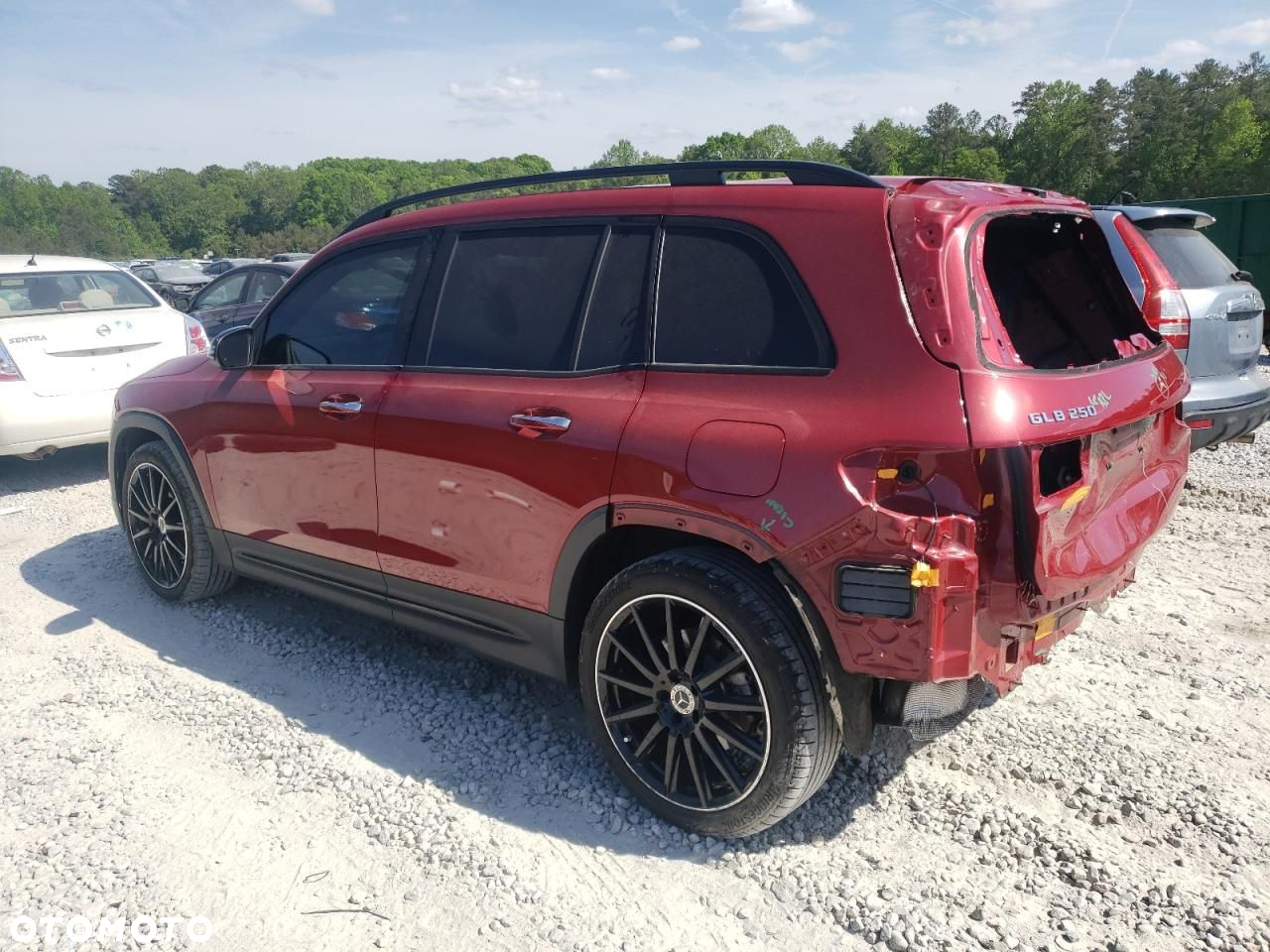 Mercedes-Benz GLB - 4