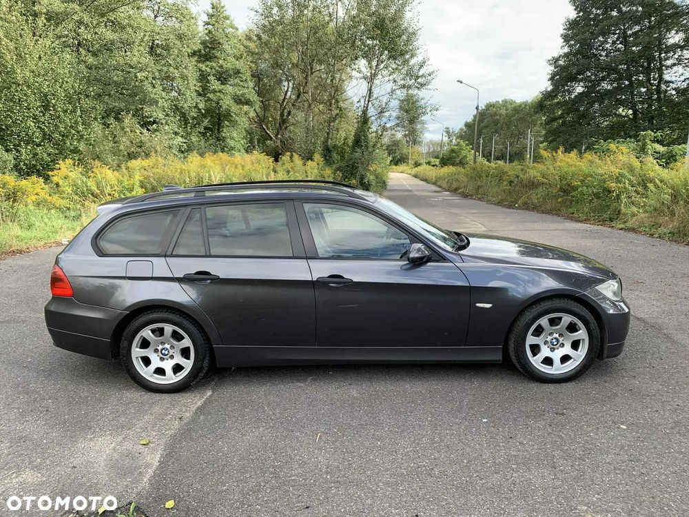 BMW Seria 3 320d DPF Touring Edition Fleet - 6