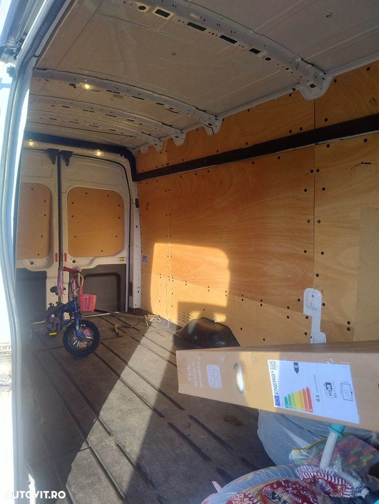 Ford Transit - 29