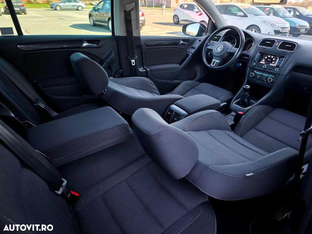 Volkswagen Golf 1.6 Comfortline - 4