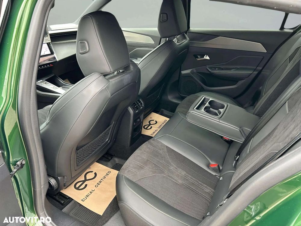 Peugeot 308 1.2L PureTech 130 S&S EAT8 GT - 13