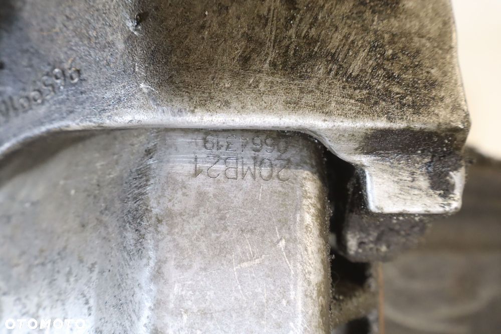 SKRZYNIA BIEGÓW 6 BIEGOWA CITROEN C5 III 2.2HDI Biturbo 20MB21 - 6