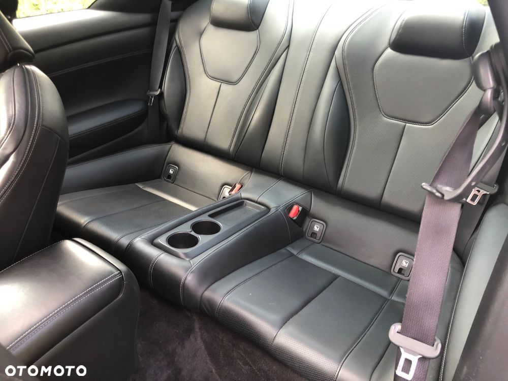 Infiniti Q60 2.0t Premium Tech - 12