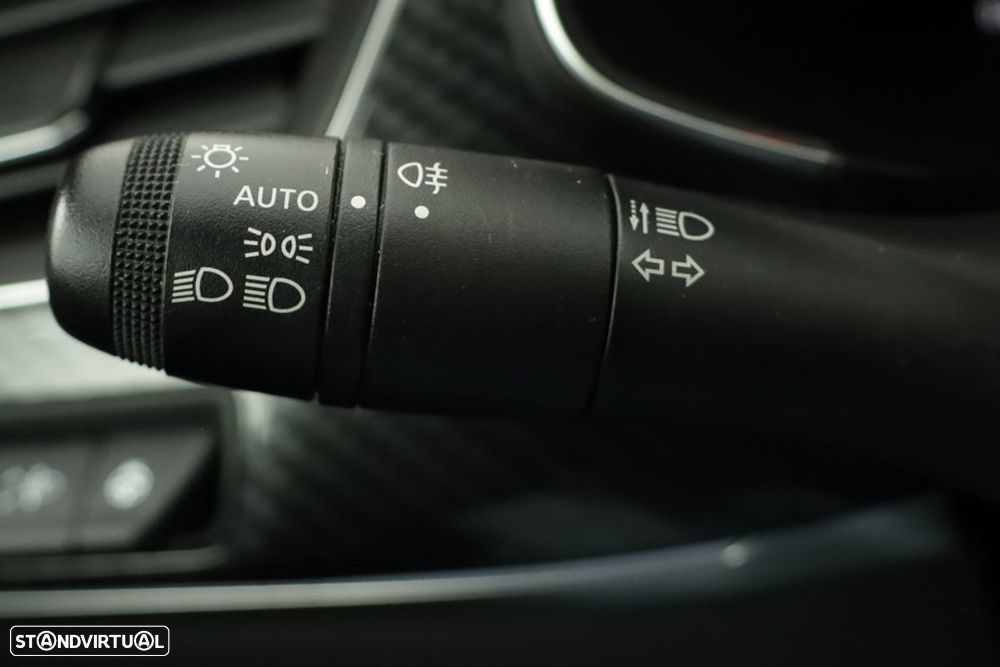 Renault Arkana 1.6 E-Tech R.S.Line - 17