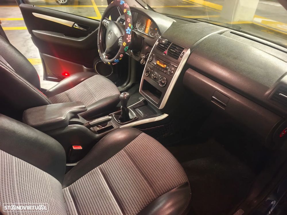 Mercedes-Benz A 180 - 16