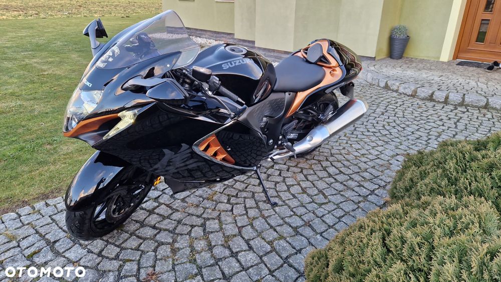 Suzuki Hayabusa - 1