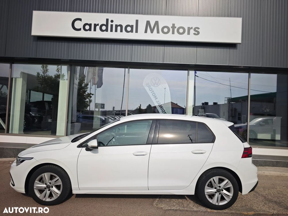 Volkswagen Golf 1.0 eTSI DSG MHEV Life - 10