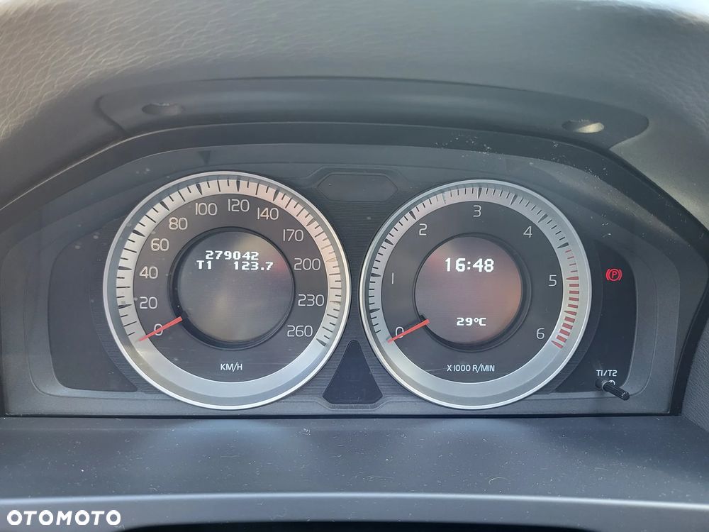 Volvo V60 D3 Edition - 14