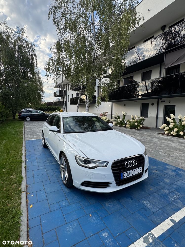 Audi A6 Avant - 1