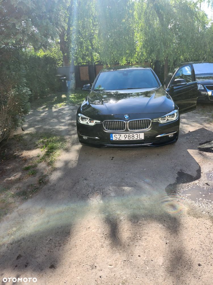 BMW Seria 3 330d Luxury Line sport - 17