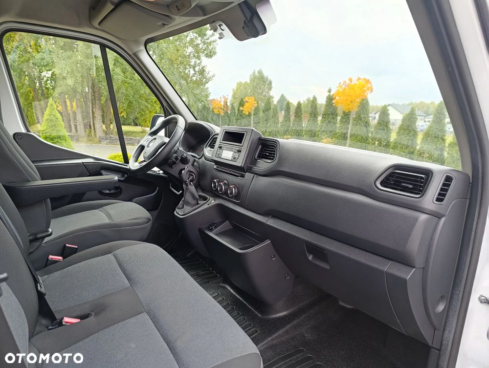 Renault Master - 11
