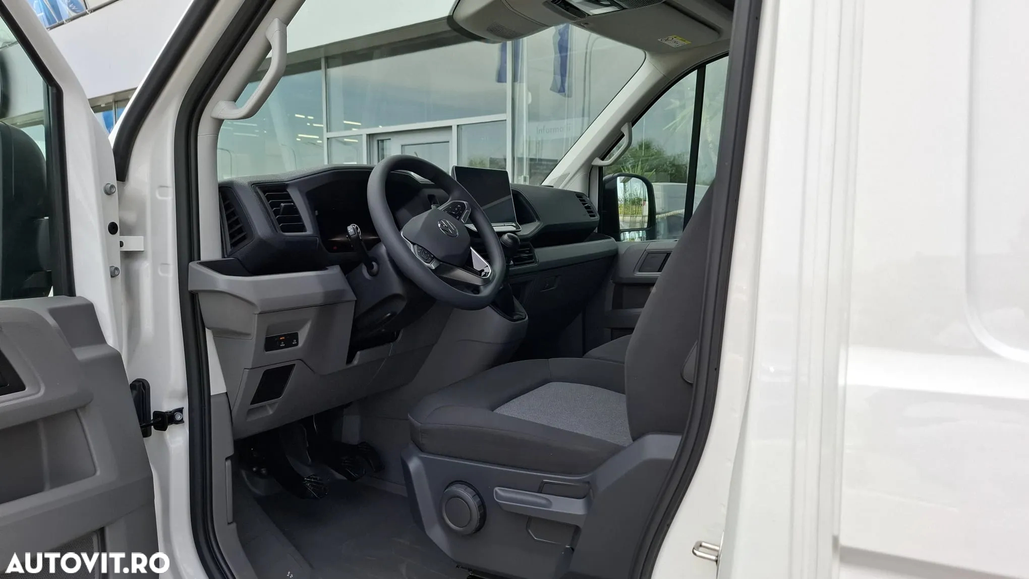 Volkswagen Crafter L4H3 - 3