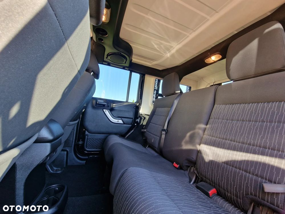 Jeep Wrangler Unlimited 3.8 Rubicon - 20