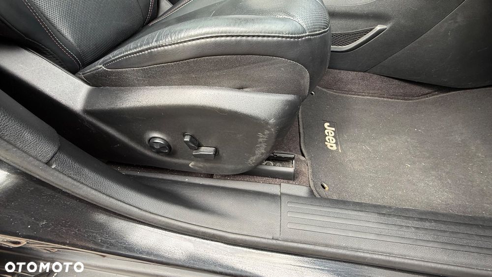 Jeep Cherokee 3.2 V6 Active Drive I Overland - 8