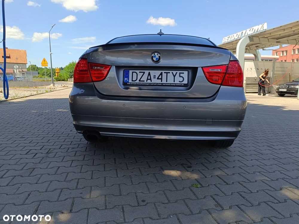 BMW Seria 3 320d - 17