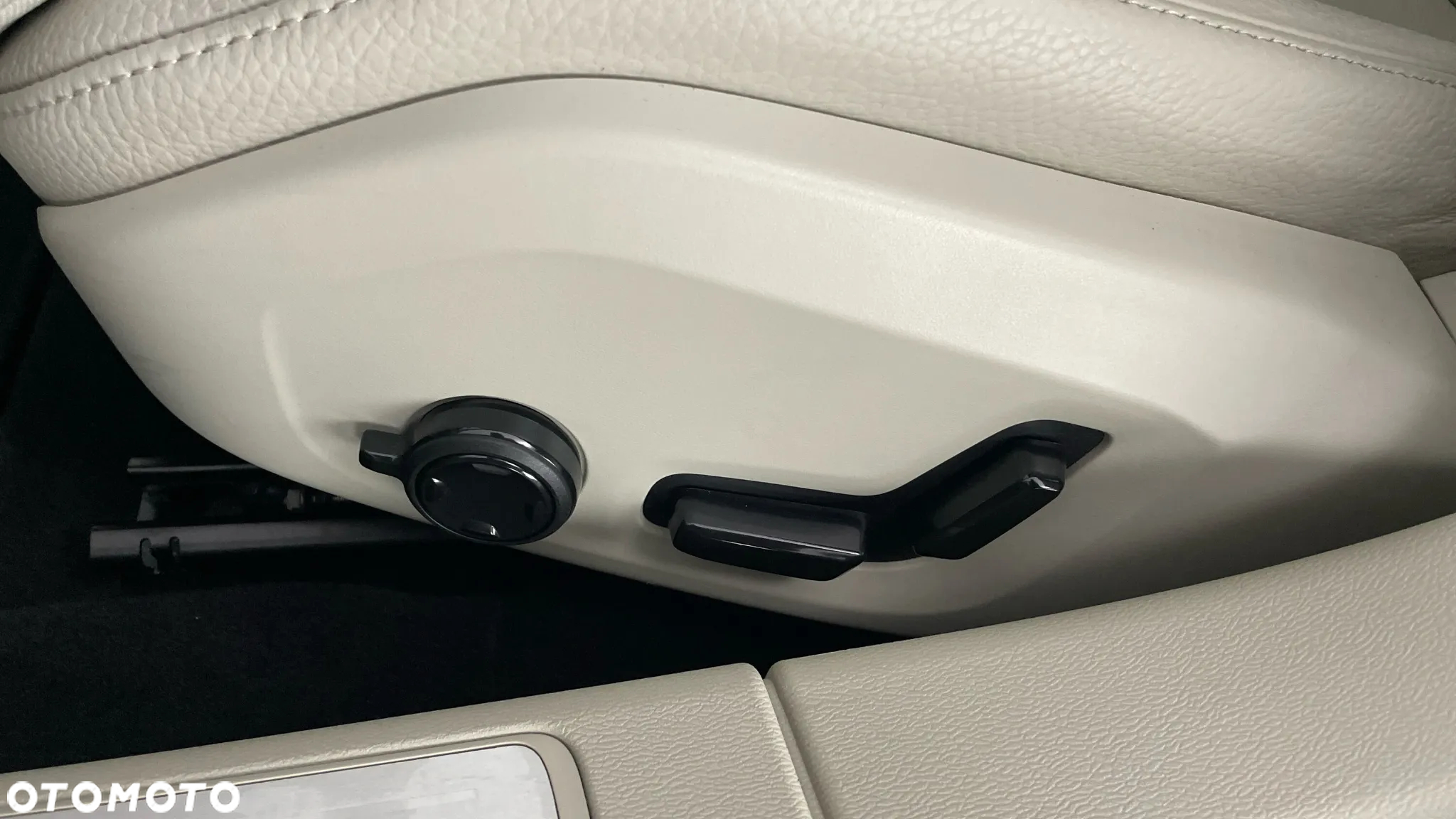 Volvo V60 D4 AWD Inscription - 15
