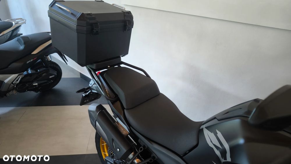 VOGE 625DSX - 12