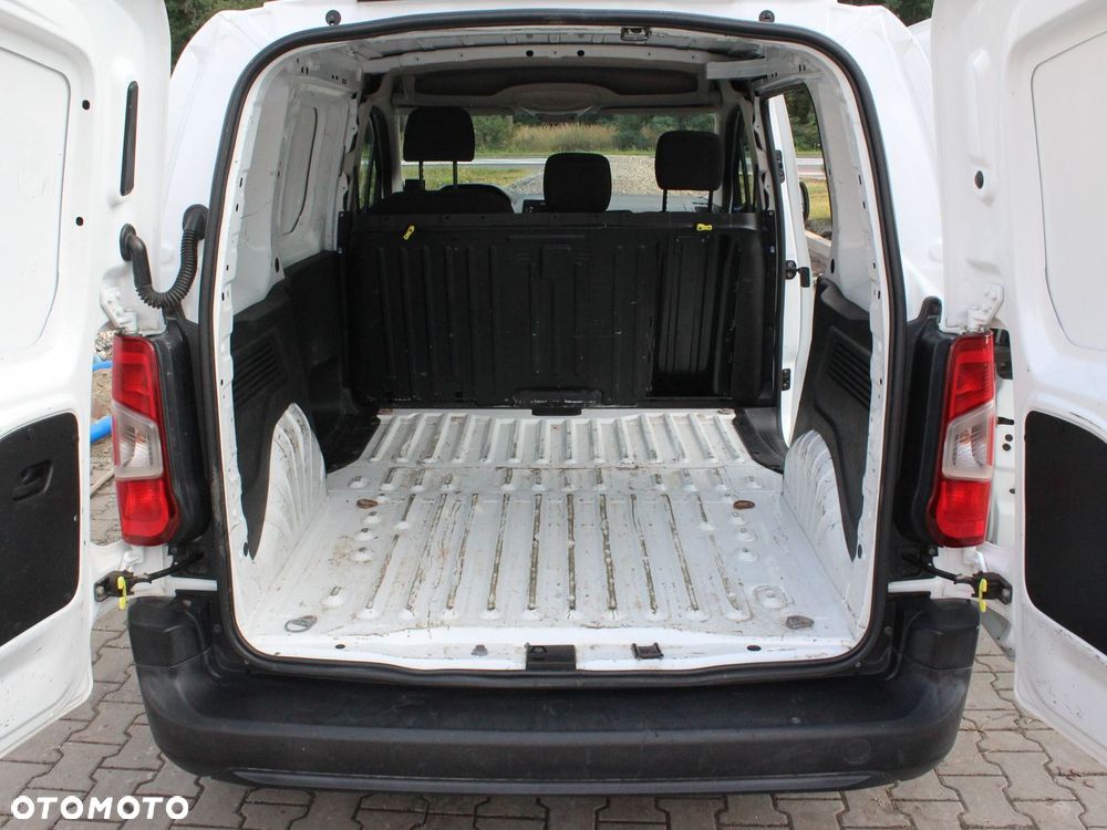 Peugeot Partner - 13