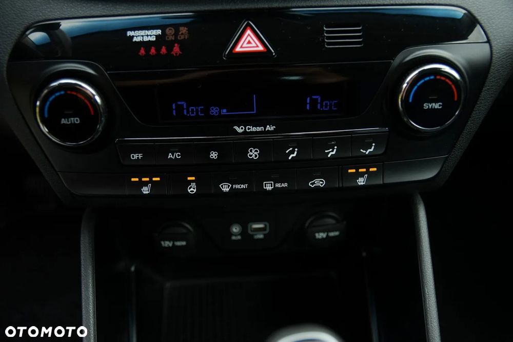 Hyundai Tucson blue 1.6 GDi 2WD Intro Edition - 32