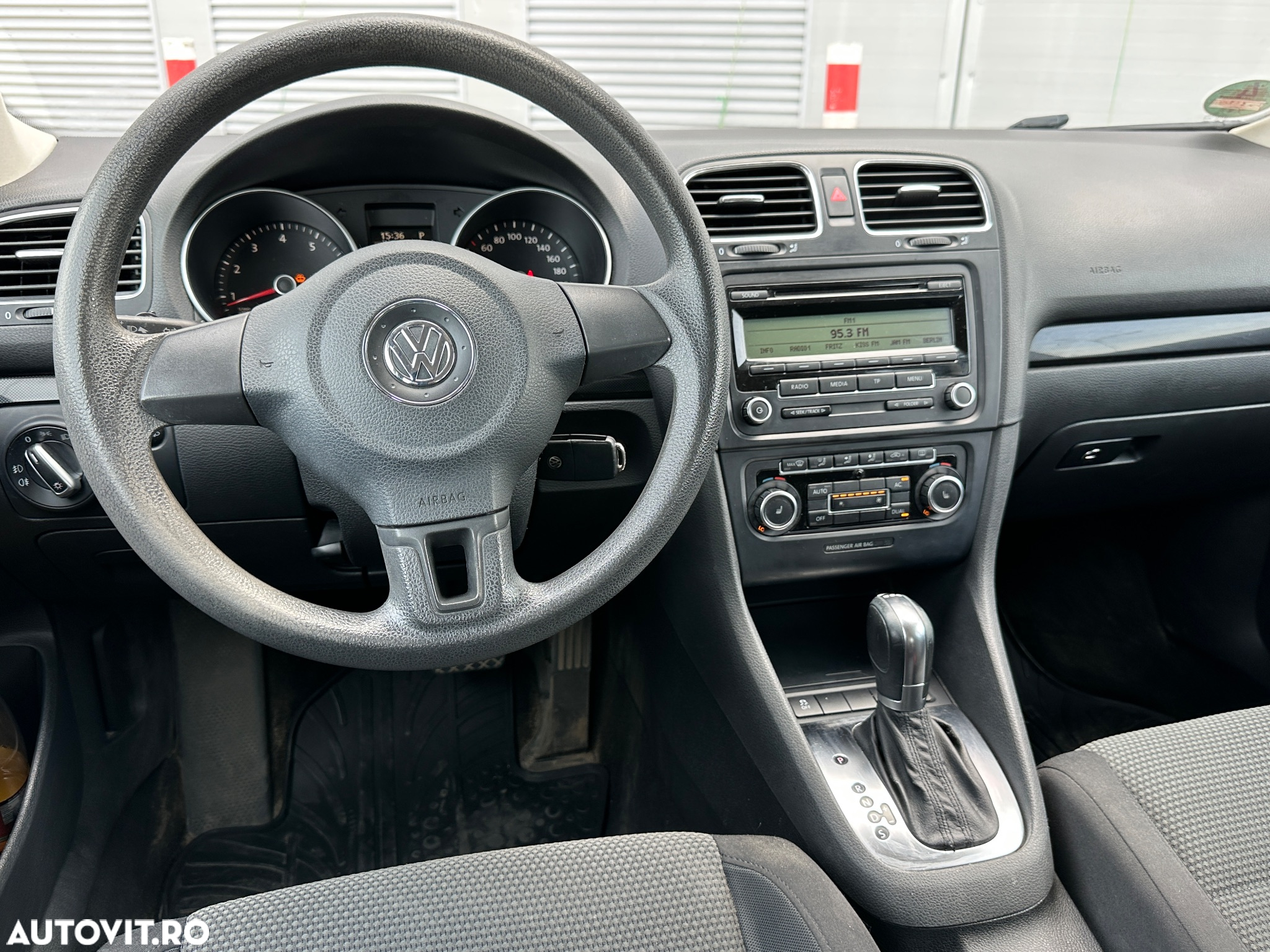 Volkswagen Golf 1.4 TSI DSG Comfortline - 8