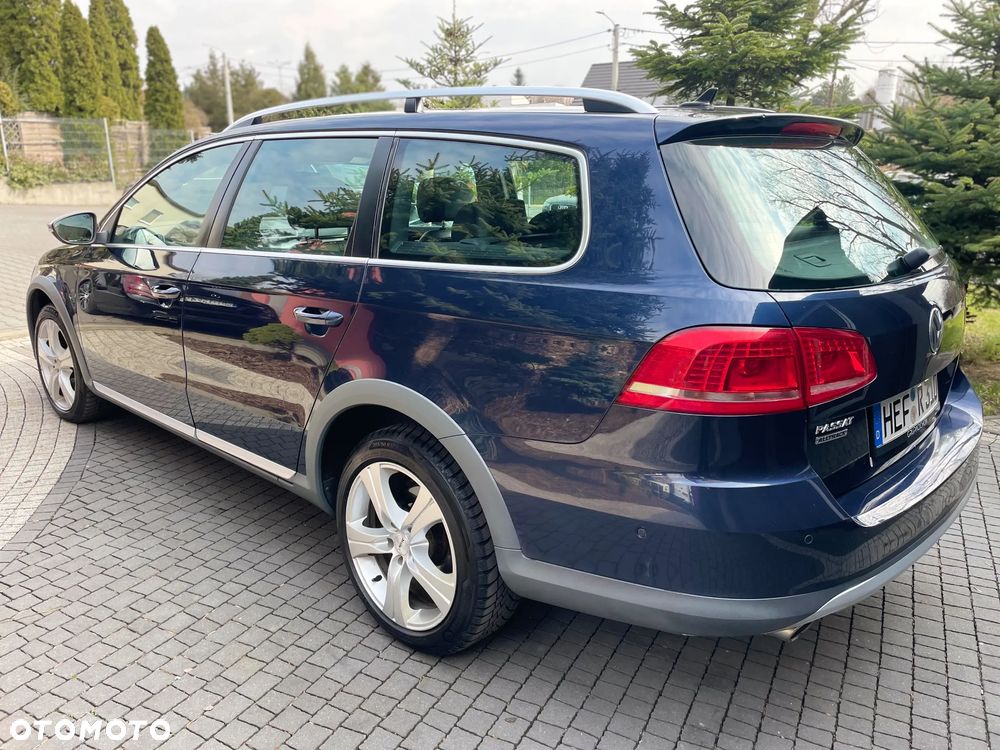 Volkswagen Passat Alltrack 2.0 TDI 4Motion DSG BlueMotion Tec - 6