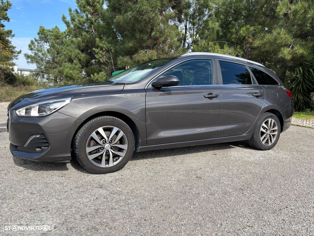 Hyundai i30 CW - 8