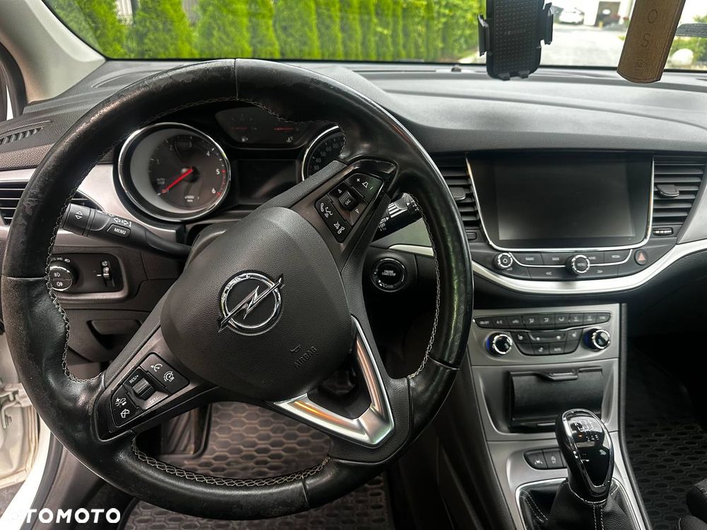 Opel Astra 1.6 CDTI Elite - 13