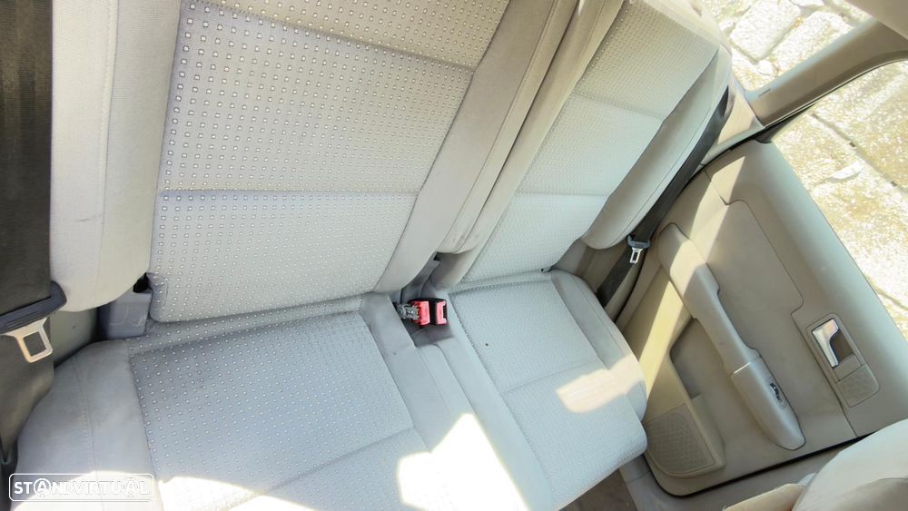 Audi A2 1.4 TDI Attraction - 6