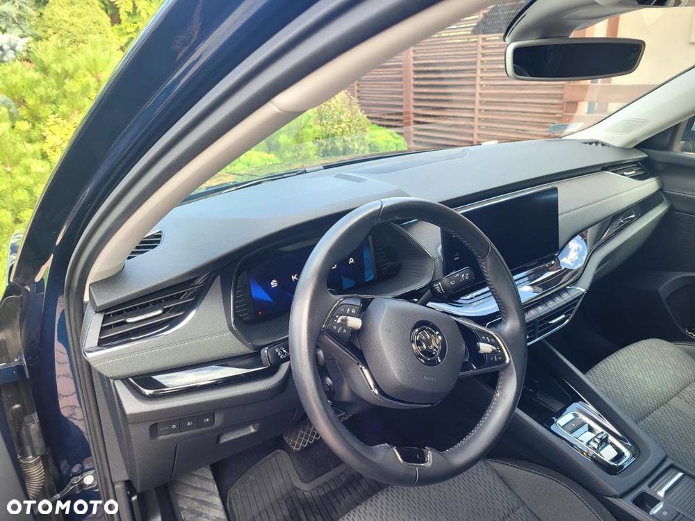 Skoda Octavia 2.0 TDI Style DSG - 6