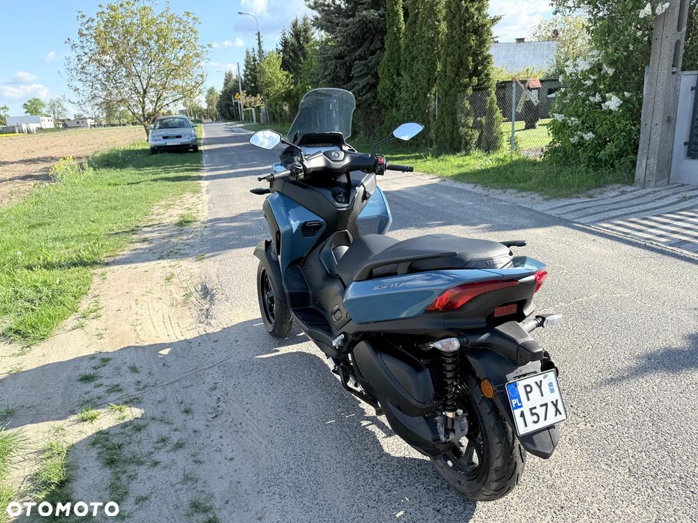 Yamaha Tricity - 12