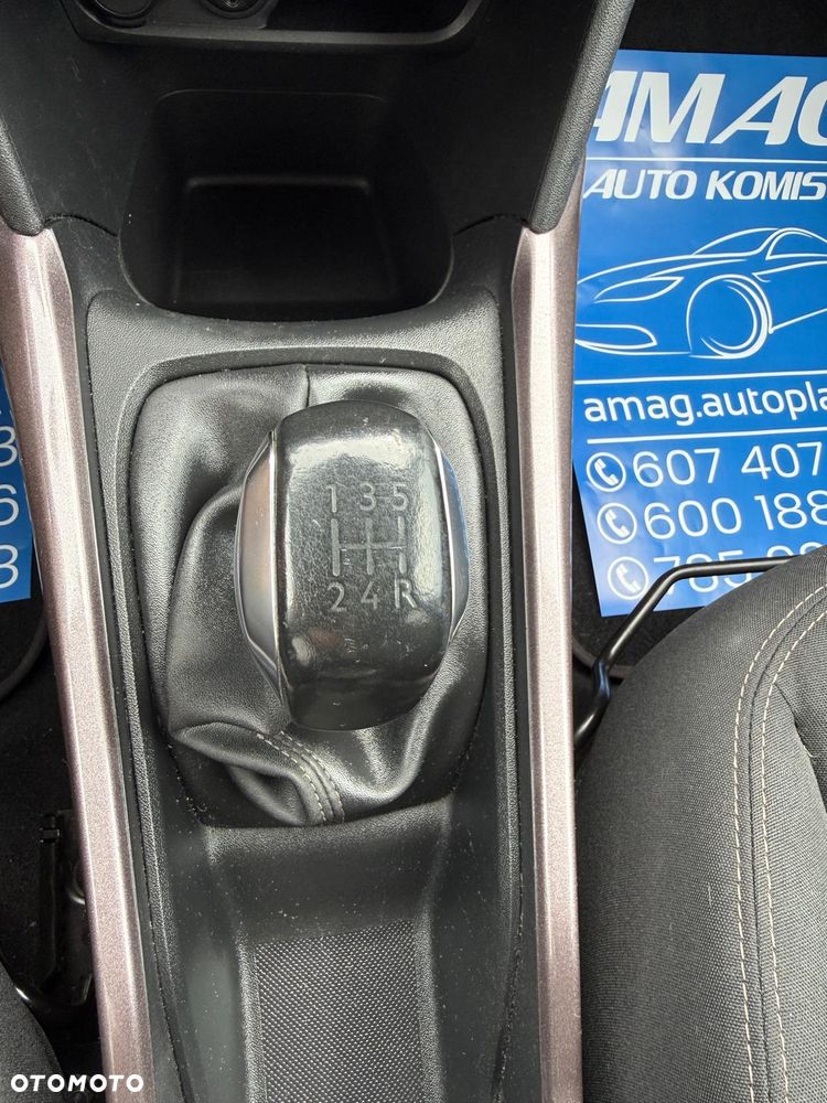 Peugeot 2008 1.2 Pure Tech Access - 24