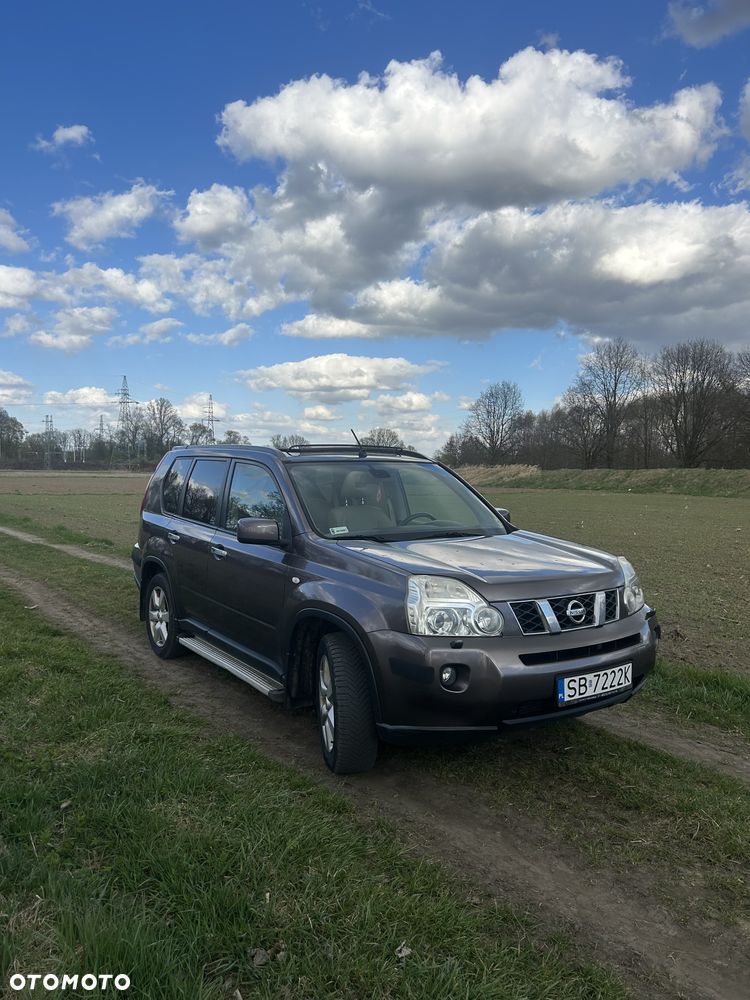 Nissan X-Trail 2.0 dCi LE - 12