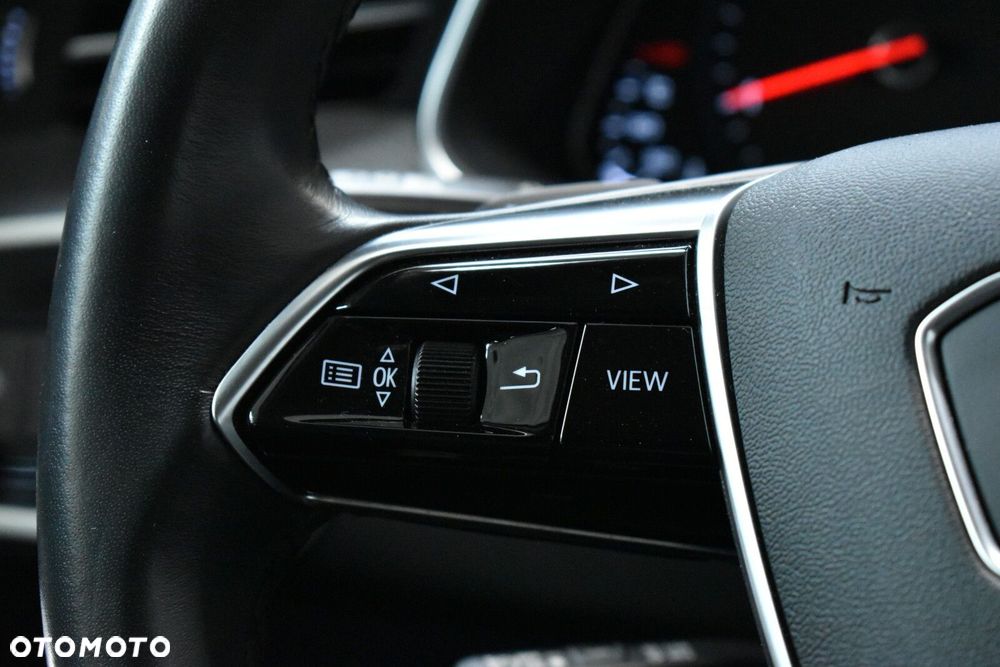Audi A6 Avant - 16