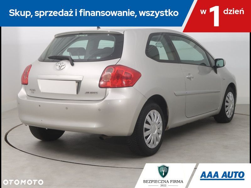 Toyota Auris - 6