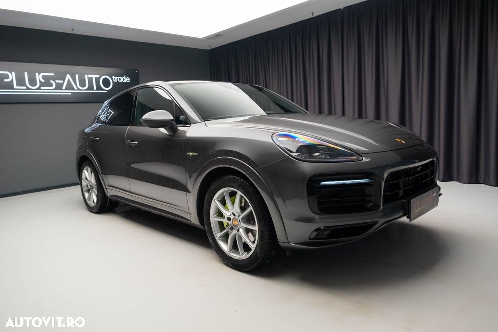Porsche Cayenne Coupe - 1